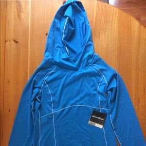 Eddie Bauer Motion Freeshade top Xs NWT